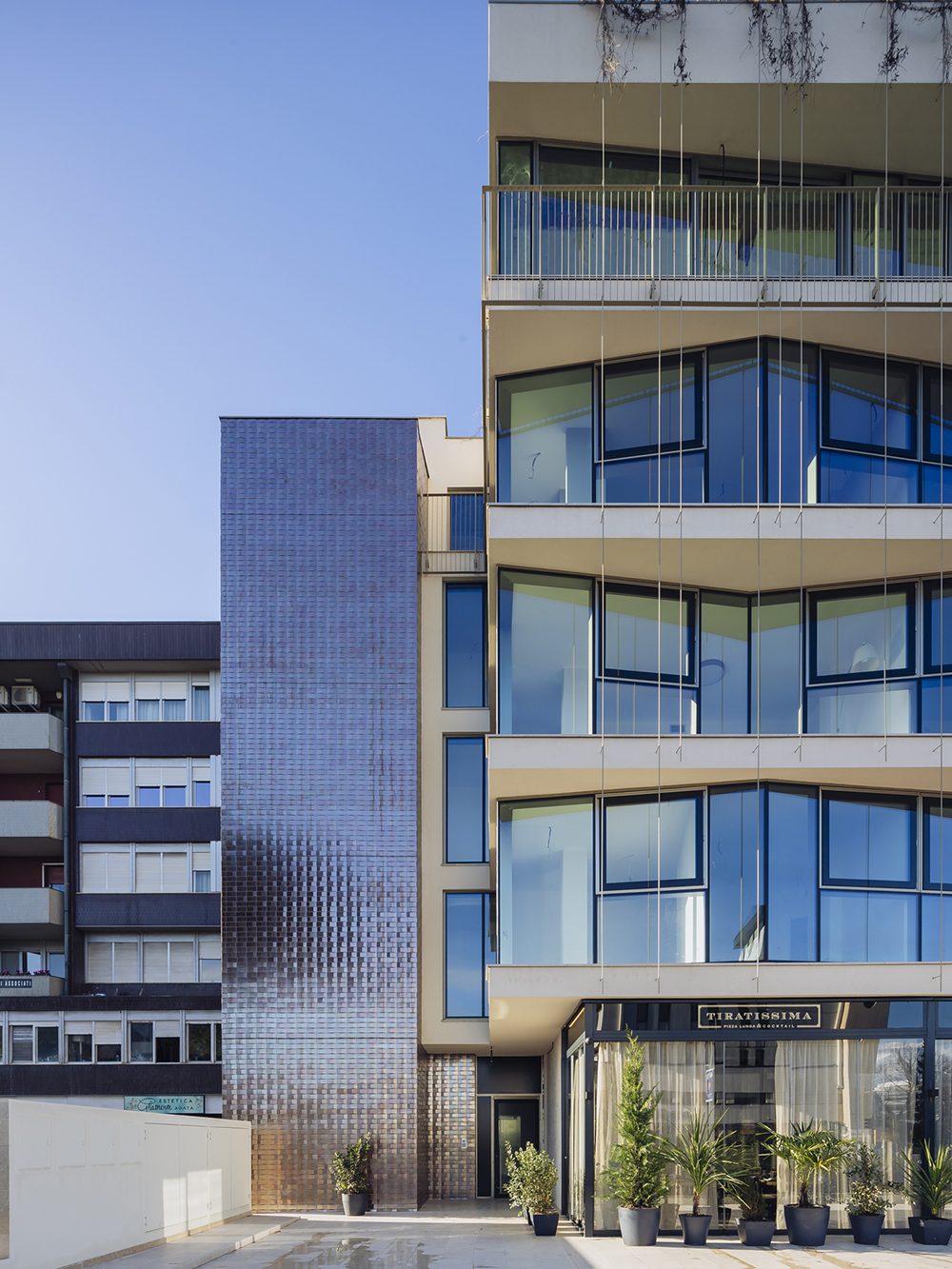 Riqualificazione Edificio Uffici e Residenze - Prato